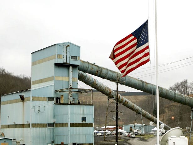 US-flag-flies-at-half-staff-at-coal-processing-plant-near-site-mining-disaster-in-West-Virginia.-Reuters-Photo