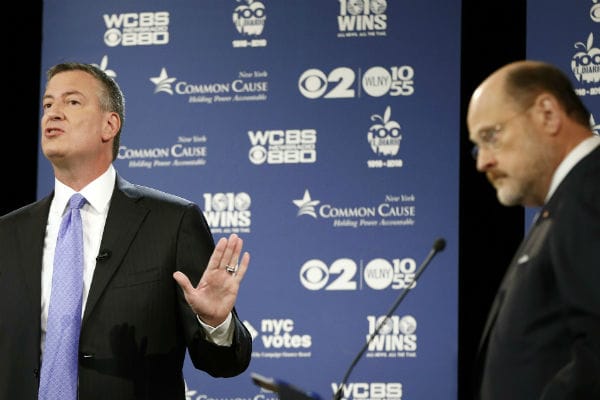 pemBill-de-Blasio-and-Joe-Lhota-at-their-second-of-three-mayoral-debates-Oct.-22-2013-in-New-York.-AP-Photo-Kathy-Willens-Poolemp