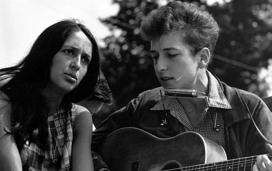Bob Dylan and Joan Baez at the March on Washington in 1963.