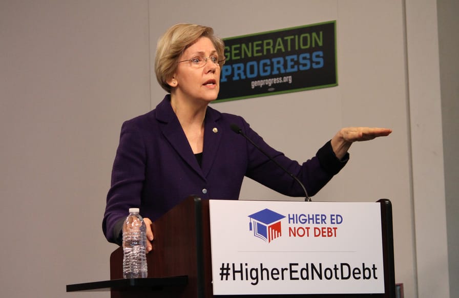 Elizabeth-Warren-speaks-about-student-loan-debt