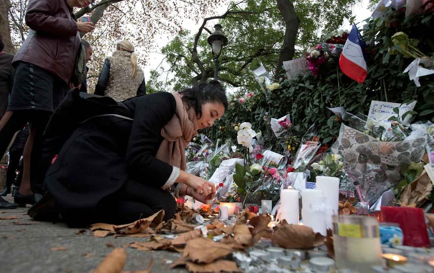 Paris_Attack_Memorial_ap_img