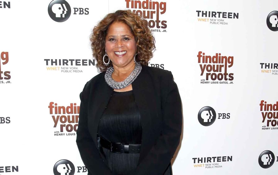 anna_deveare_smith_ap_img