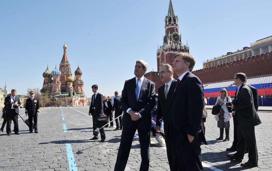 Kremlin_Kerry_2013_AP_img