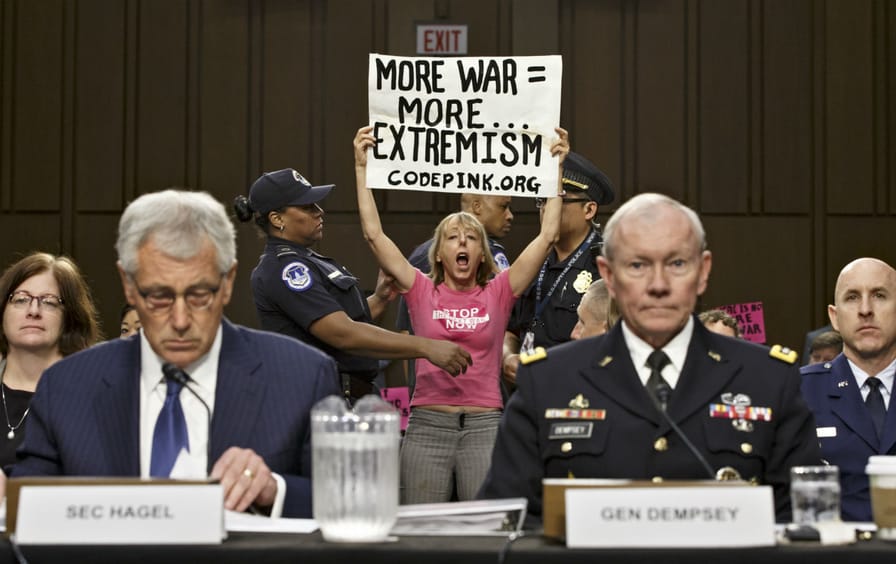 Protest at Syria and Iraq hearing