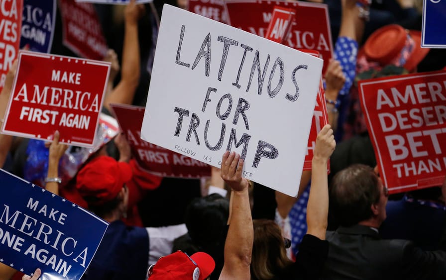 Latinos_for_Trump_rtr_img