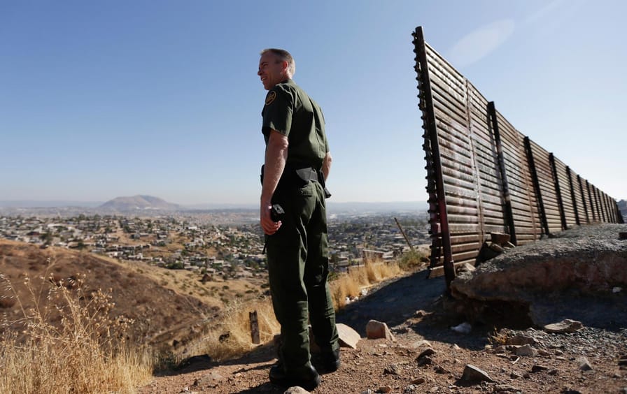 US_Mexico_Border_ap_img