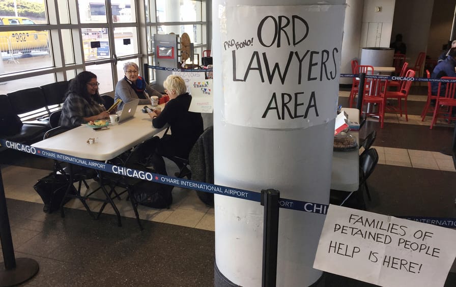 Chicago-lawyers-ban-ap-img