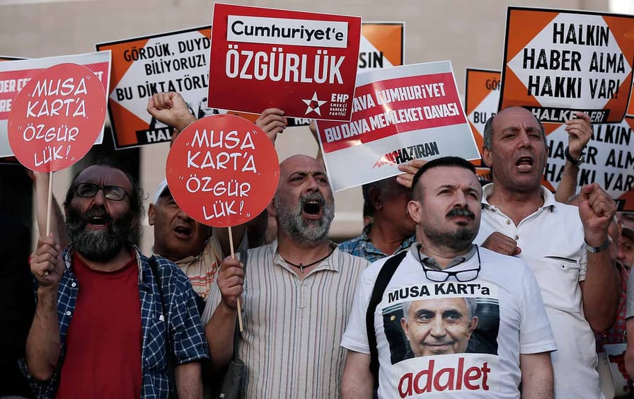 Turkish Journalists Trial