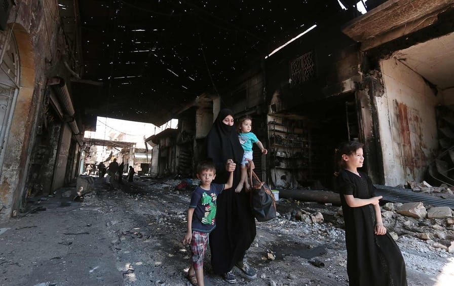 Syrian Family Bombed Building