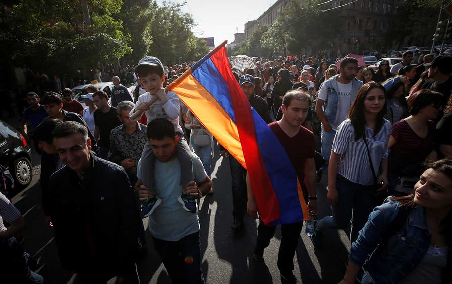 armenia-april-revolution-rtr-img