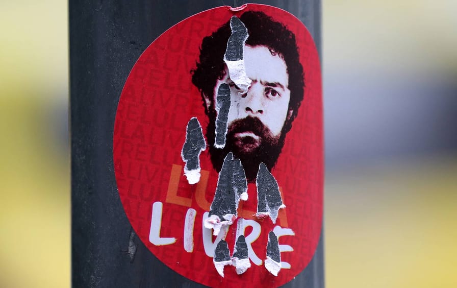 Free Lula