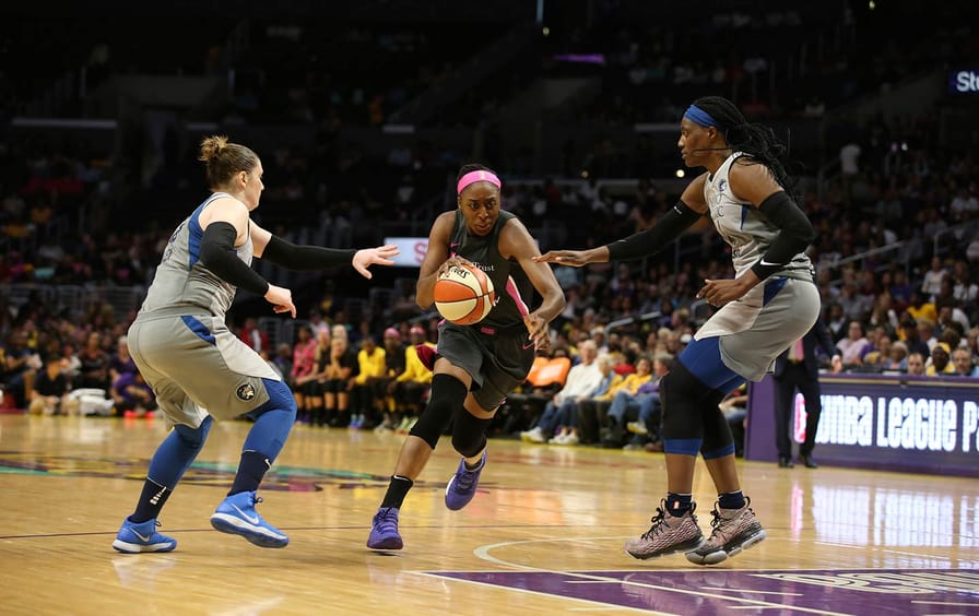 los-angeles-sparks-wnba-nneka-ogwumike