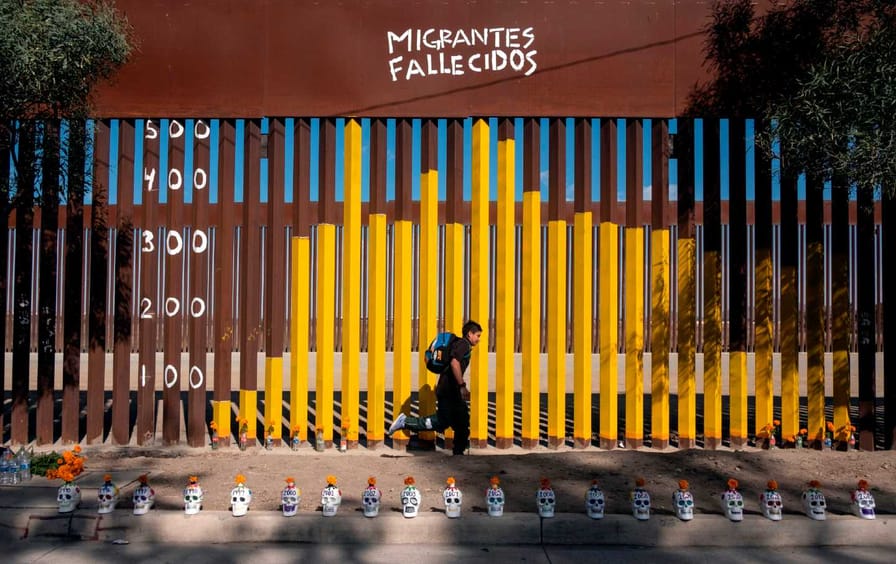 mexico-us-border-fallen-migrants-gty-img