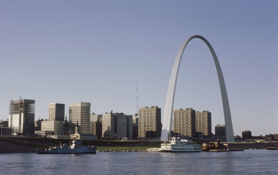 st-louis-city-arch-gty