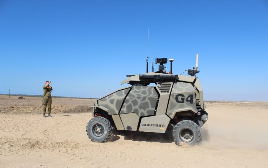 Israeli-Defense-Forces-unmanned-vehicle-Guardiam-on-patrol-Gaza