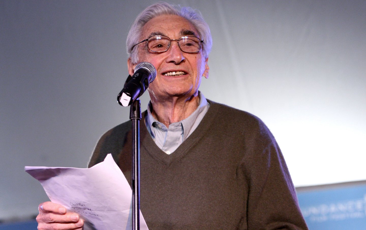 Howard Zinn speaks into a microphone at the 2009 Sundance Music Festival on January 22, 2009 in Park City, Utah.