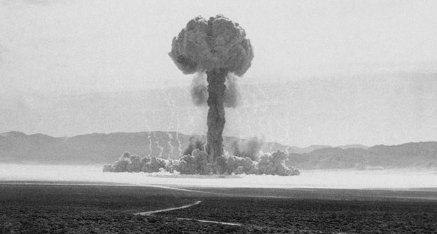 Eric Schlosser and the Illusion of Nuclear Weapons Safety