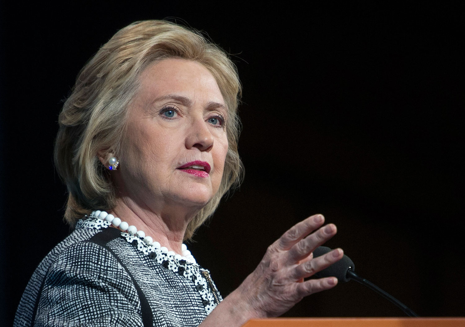 On the NSA, Hillary Clinton Is Either a Fool or a Liar