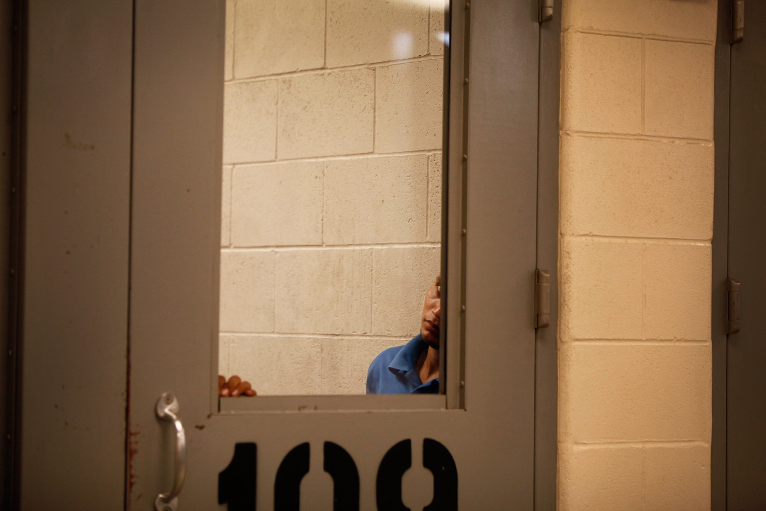 The US Keeps 34,000 Immigrants in Detention Each Day Simply to Meet a Quota