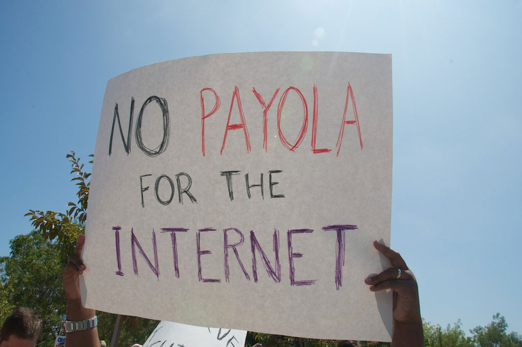 Why You Need to Tell the FCC to Save Net Neutrality Now
