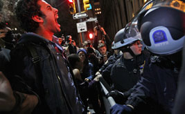 At Zuccotti Park, Police Protect the One Percent