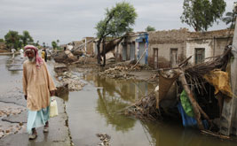 Pakistan One Year After the Floods