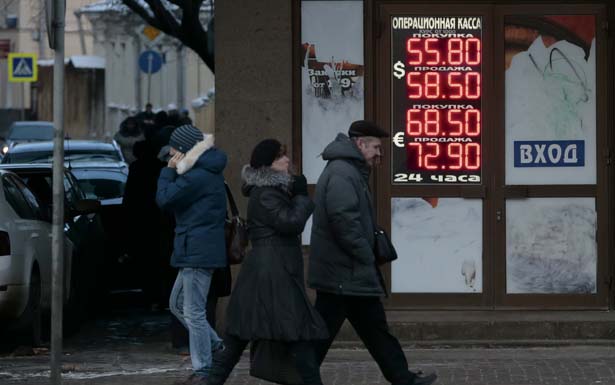 Plummeting Oil Prices Could Bring Radical Change to Russia. What Comes Next?