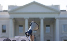 Netroots to Obama White House: Where’s the Love?