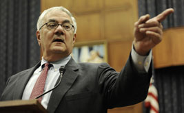 Barney Frank Took on Banks, Bigots and Bloated Pentagon Budgets