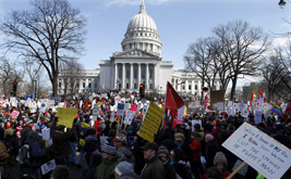 Wisconsin Protests Ramp Up With Approach of Budget Showdown, Recall Elections