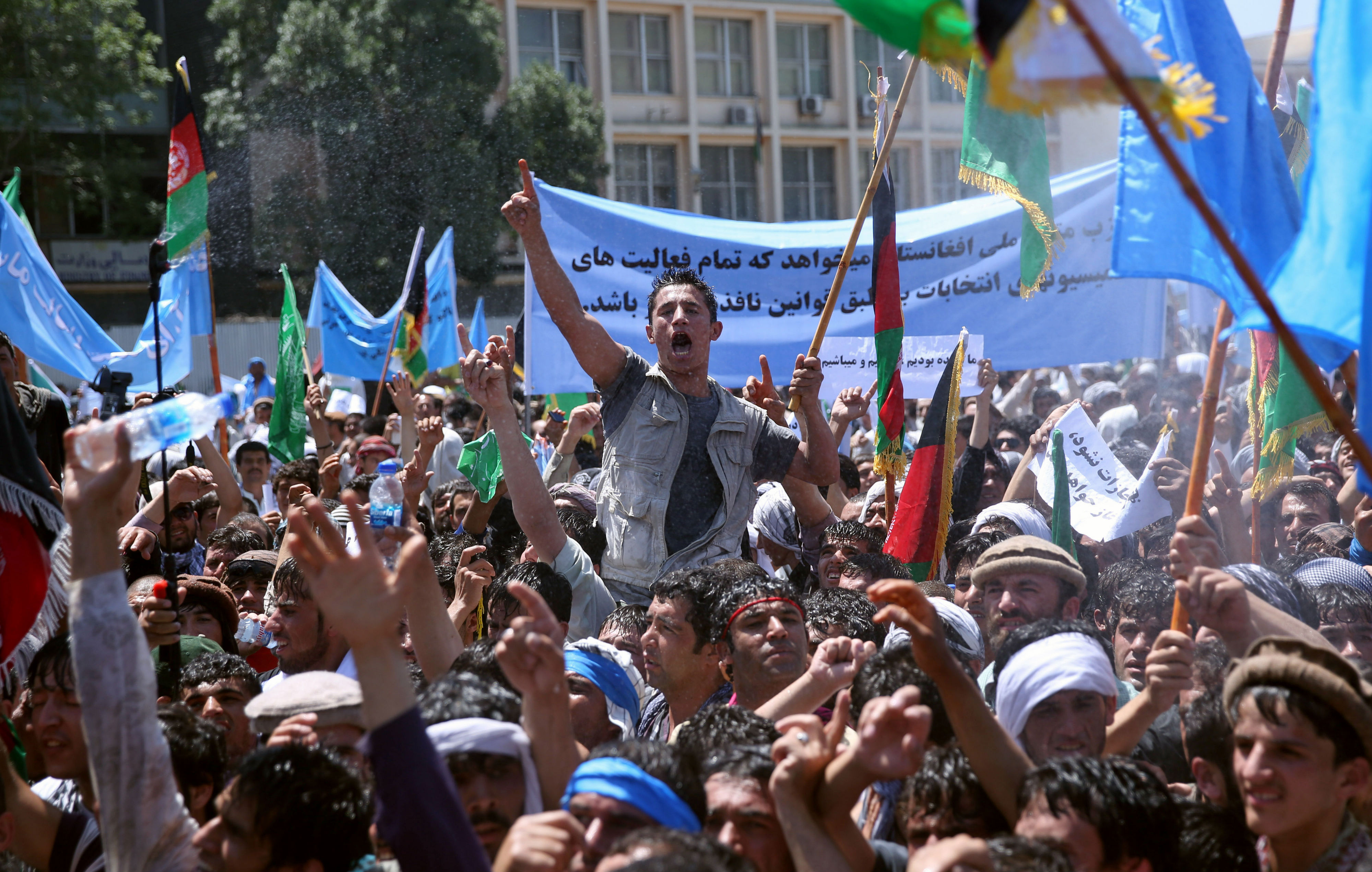 Protests, Fraud and Violence Follow Announcement of the Preliminary Afghan Vote Count