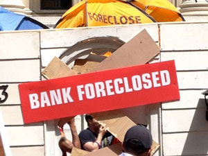 This Week in Poverty: Homeowners Take the Foreclosure Fight to the DOJ