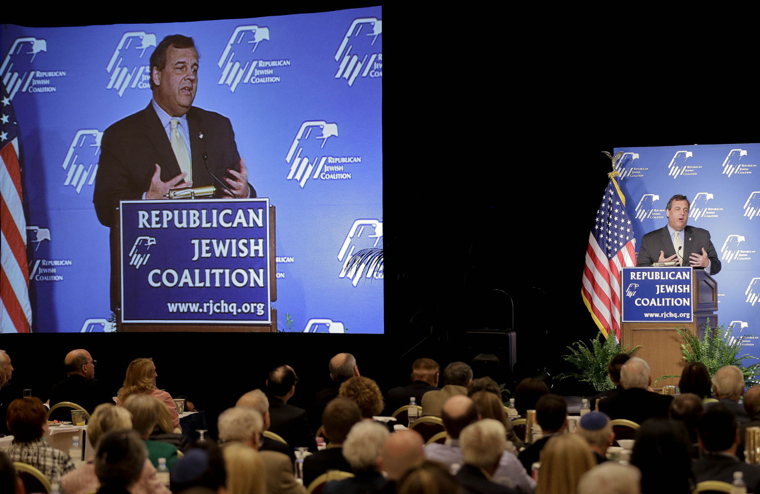 Christie Makes His 2016 Pitch to Casino Magnate Sheldon Adelson
