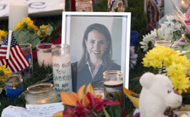 After Arizona Shooting, Obama Should Fight Fringe Extremism Like Clinton Did