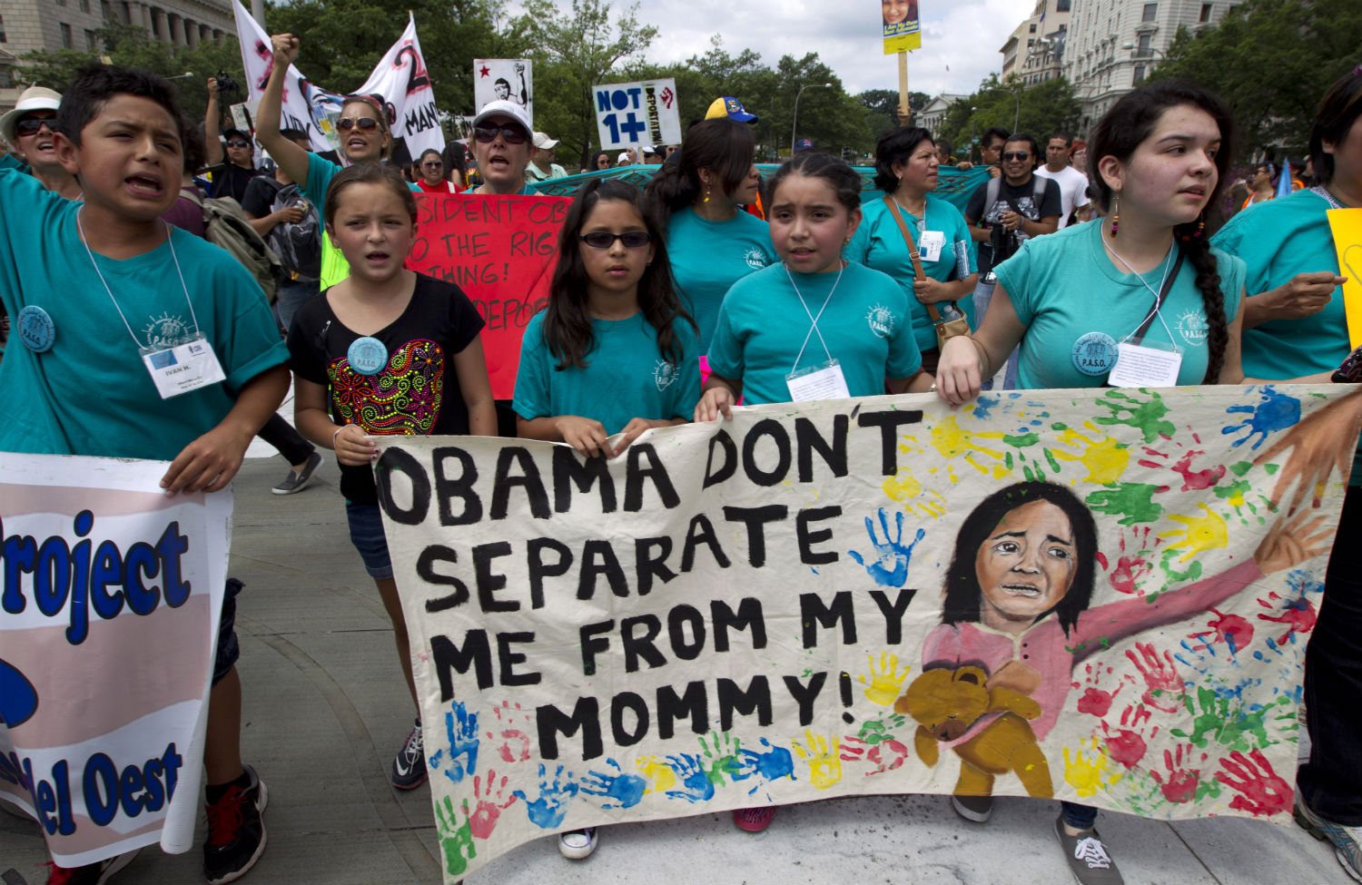 Betrayed by Obama, Latino Activists Debate Boycotting the 2014 Midterms