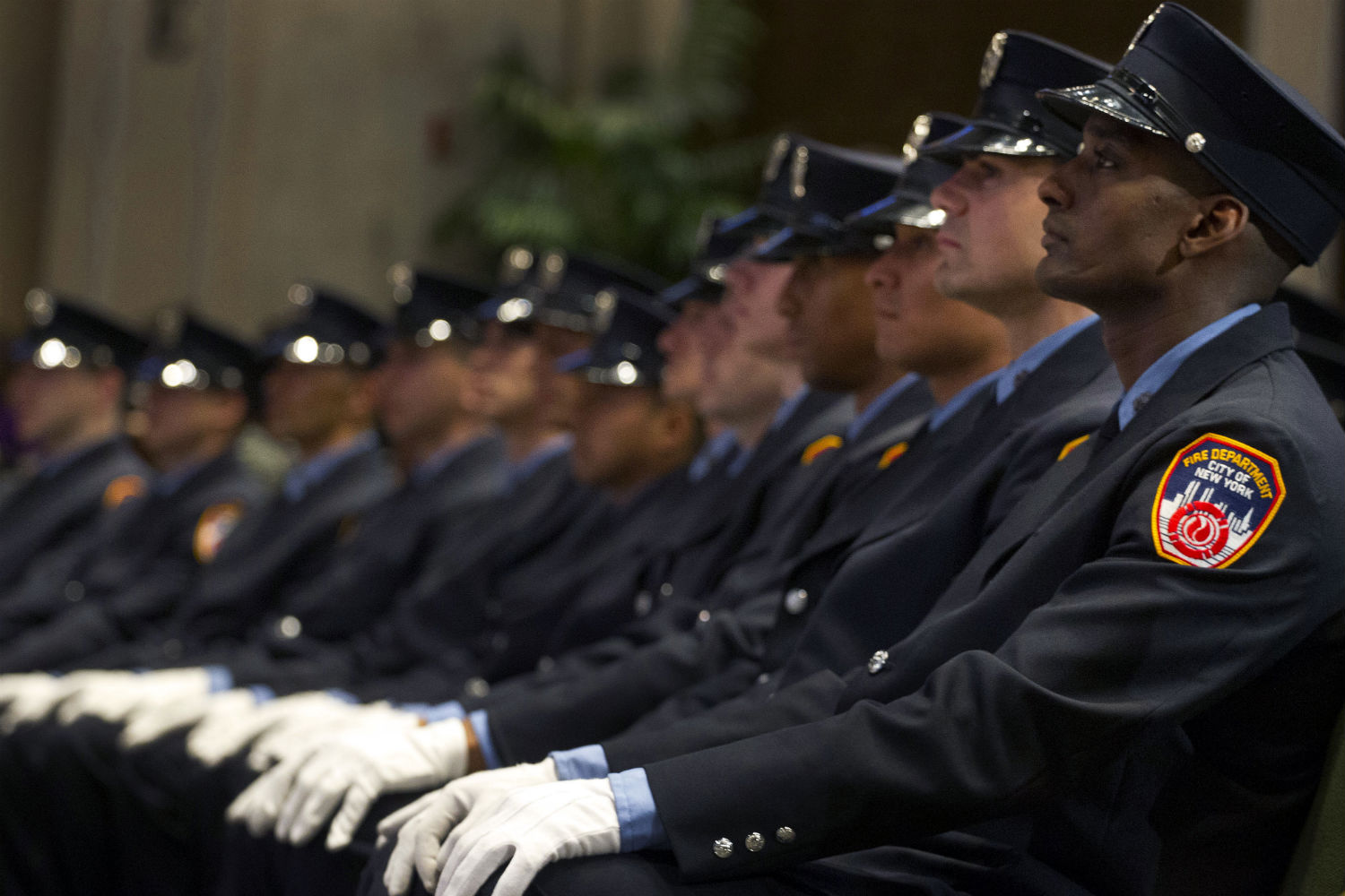 De Blasio Settles With 1,500 Minority FDNY Applicants in Discrimination Lawsuit