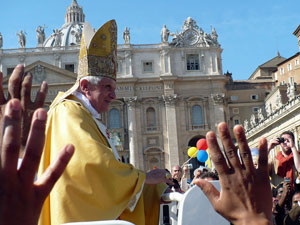 Sexual Abuse and Cover-up in the Catholic Church: A Q&A With Filmmaker Alex Gibney