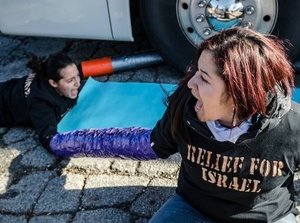 This Week, Students Shut Down ICE, UC and Operation Rescue