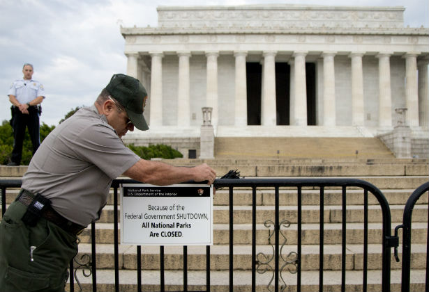 Many Government Workers Are Expected to Work for Free During the Shutdown