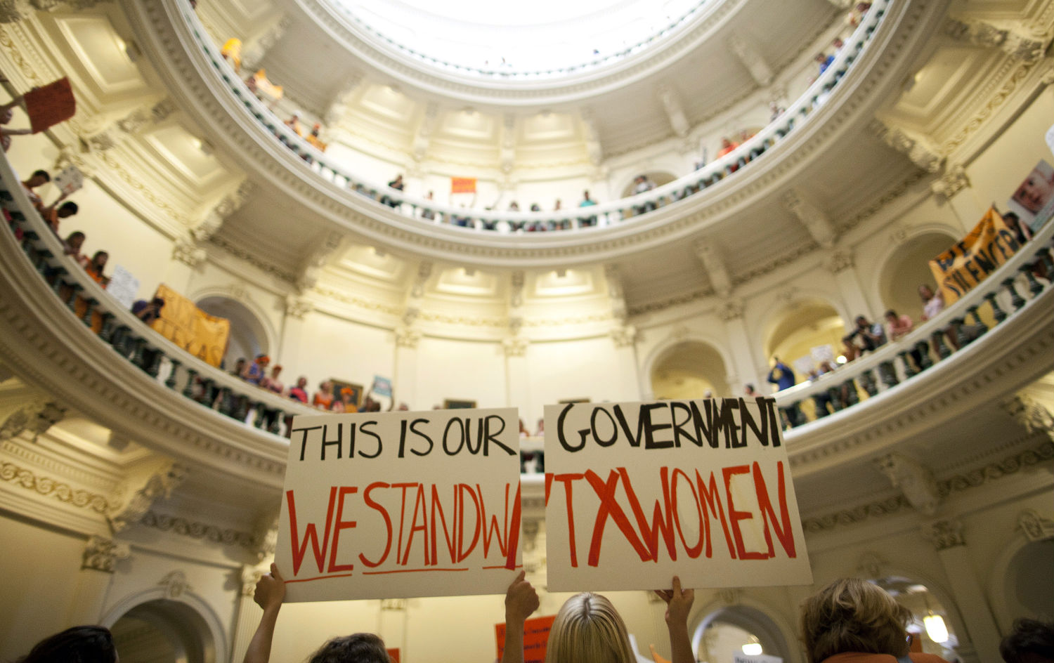 Want to Expand Abortion Rights in Texas? Better Talk About Immigration, Too