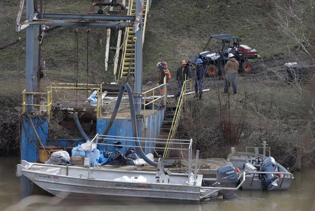 One Month After the Spill, Here Are 5 Things You Need to Know About West Virginia’s Water Crisis