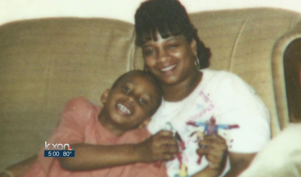 Yvette-Smith-with-her-son.-KXAN-TV