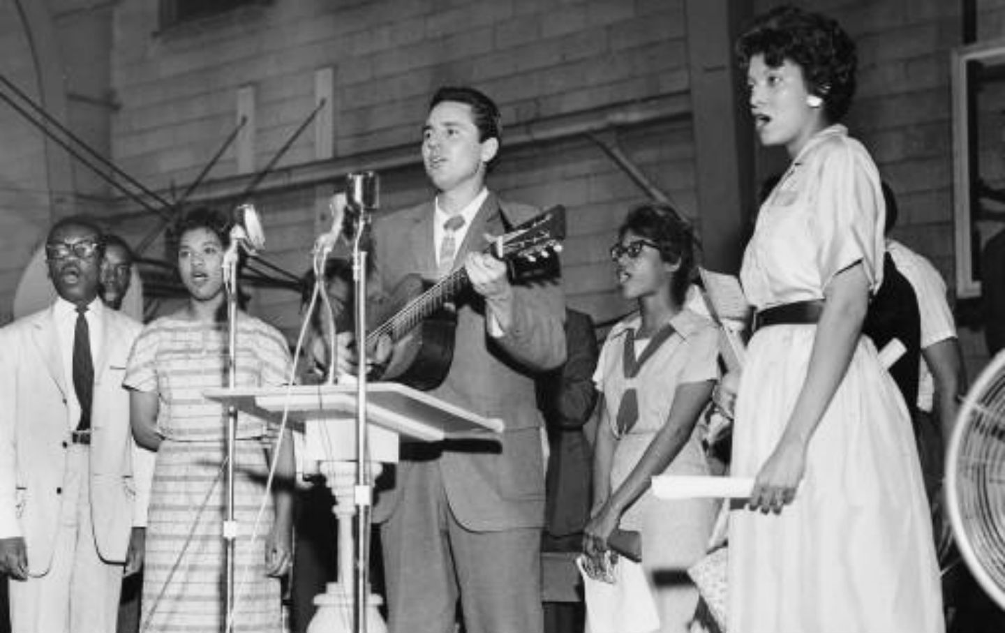 Remembering Guy Carawan: The Man Who Popularized ‘We Shall Overcome’