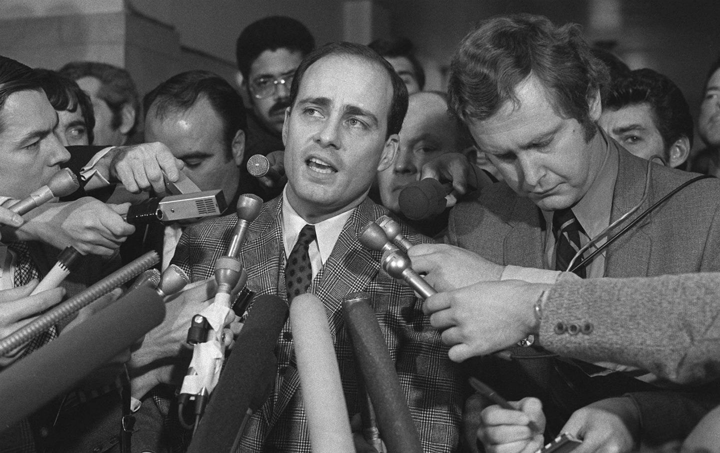 Vincent Bugliosi’s Trophy Prosecution Wasn’t Charles Manson—It Was the Supreme Court