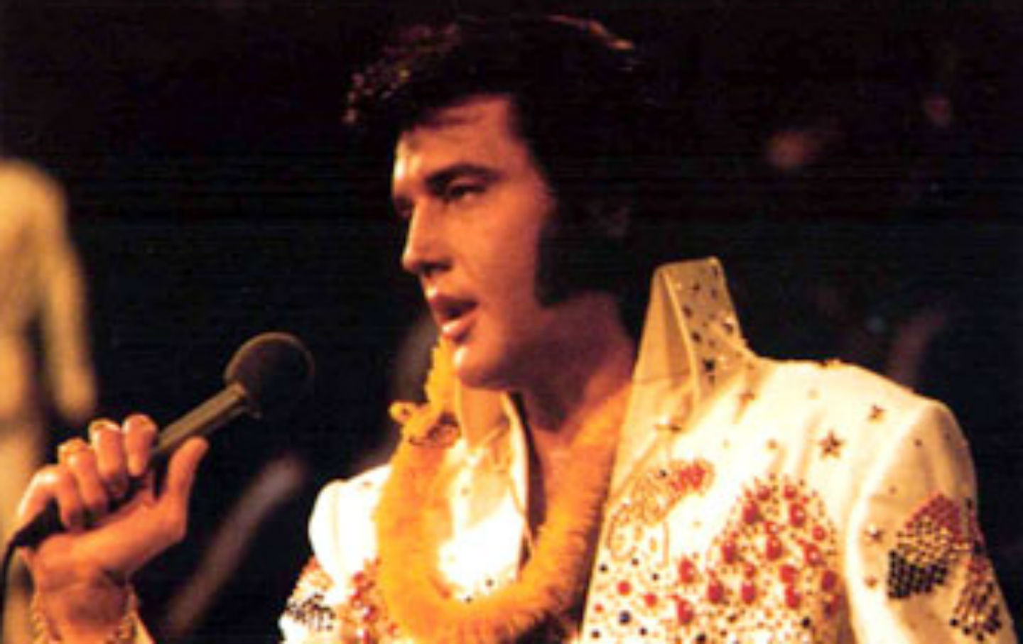August 16, 1977: Elvis Presley Dies