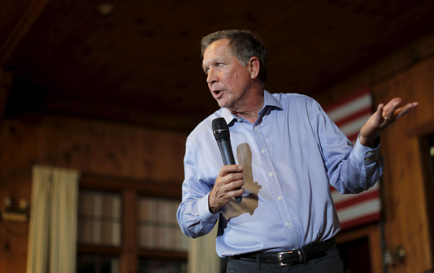 U.S. Republican presidential candidate and Ohio Governor Kasich holds a campaign town hall meeting in Peterborough