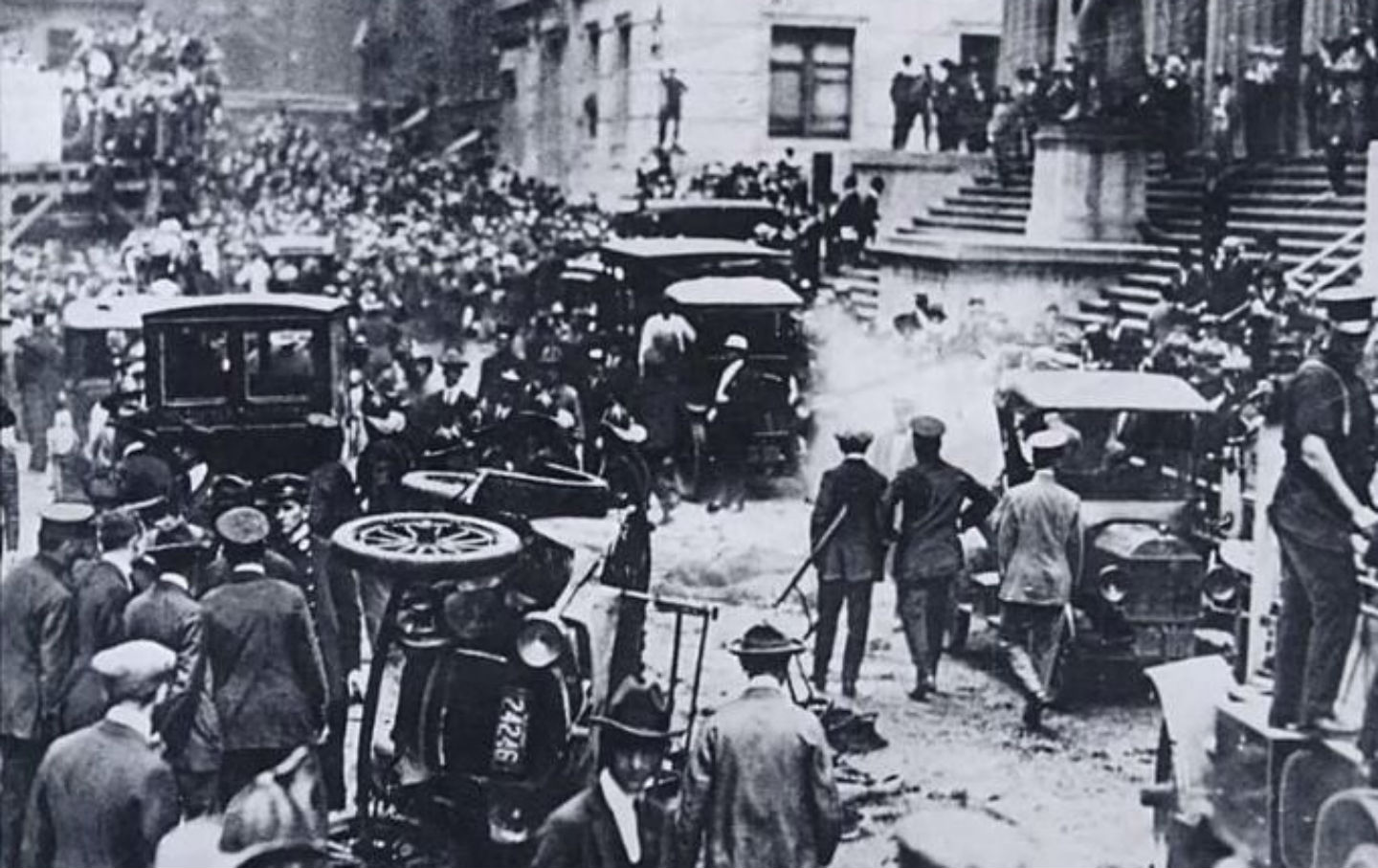 September 16, 1920: A Bomb Explodes in Wall Street, Killing 30