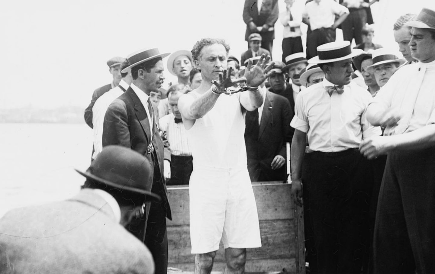 October 31, 1926: Harry Houdini Dies