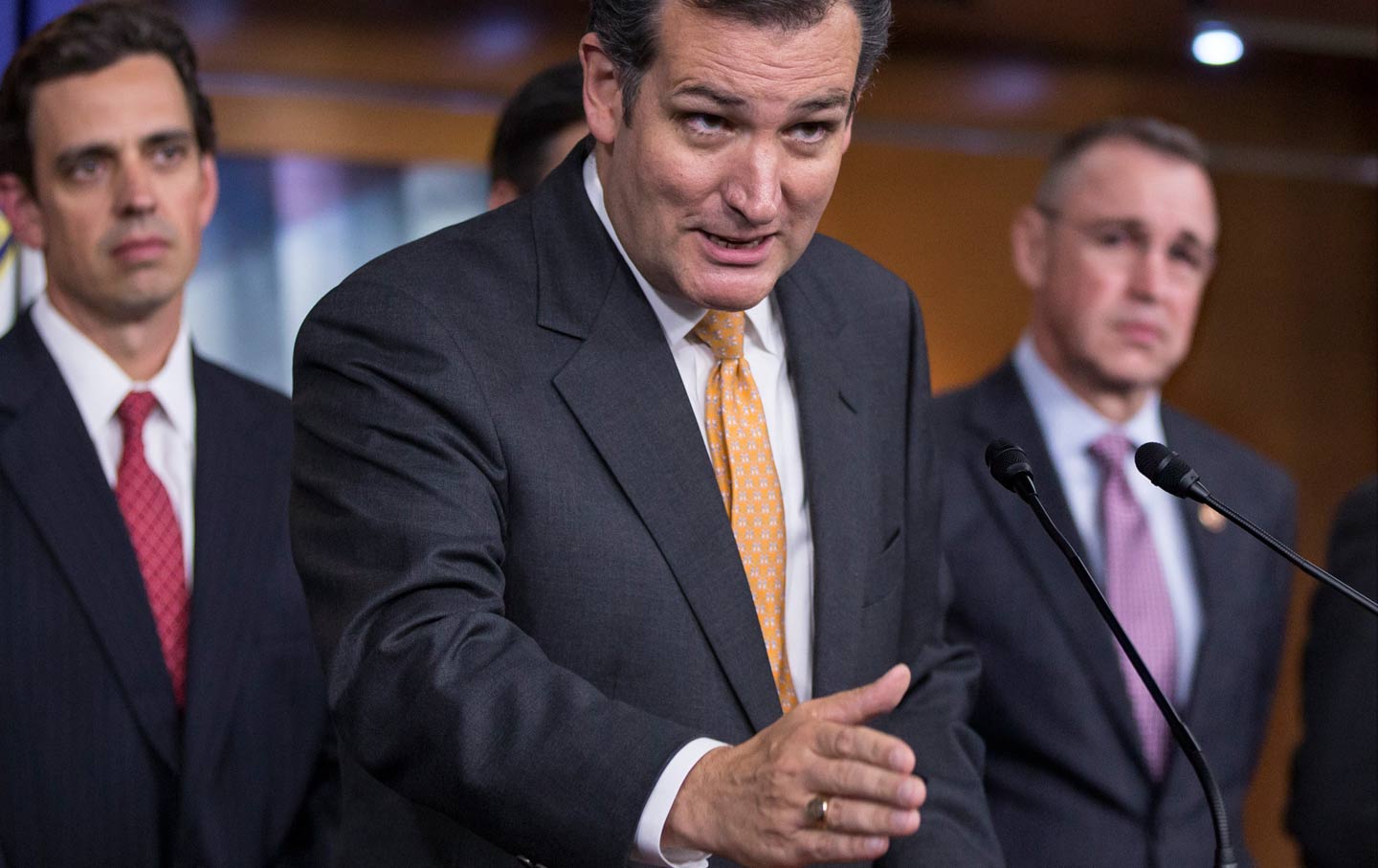 A Wily Ted Cruz Makes His Move