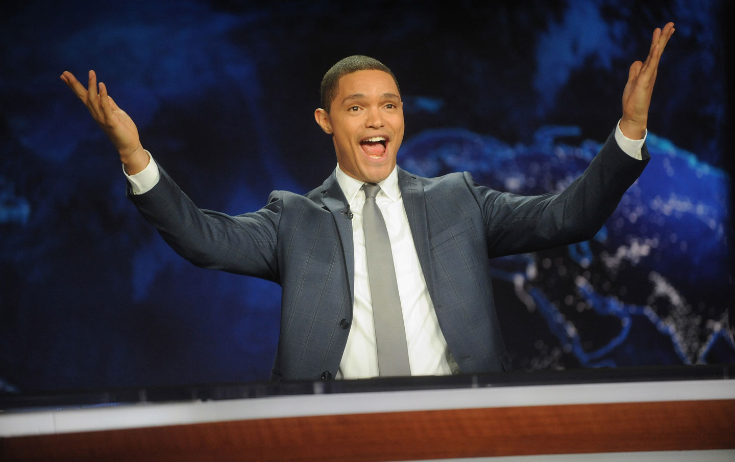 Trevor Noah Says He’s Not a Political Progressive. He’d Be Funnier If He Were.